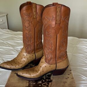 Lucchese saddle tan ostrich western cowboy boots size 8B (women’s)